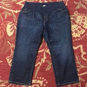 Gap denim maternity jeans 18